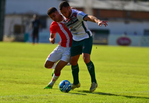 Hercílio Luz perde mais uma e se afunda no Catarinense