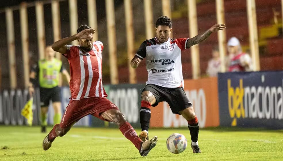 Hercílio Luz vence o Joinville e conquista primeira vitória no Catarinense