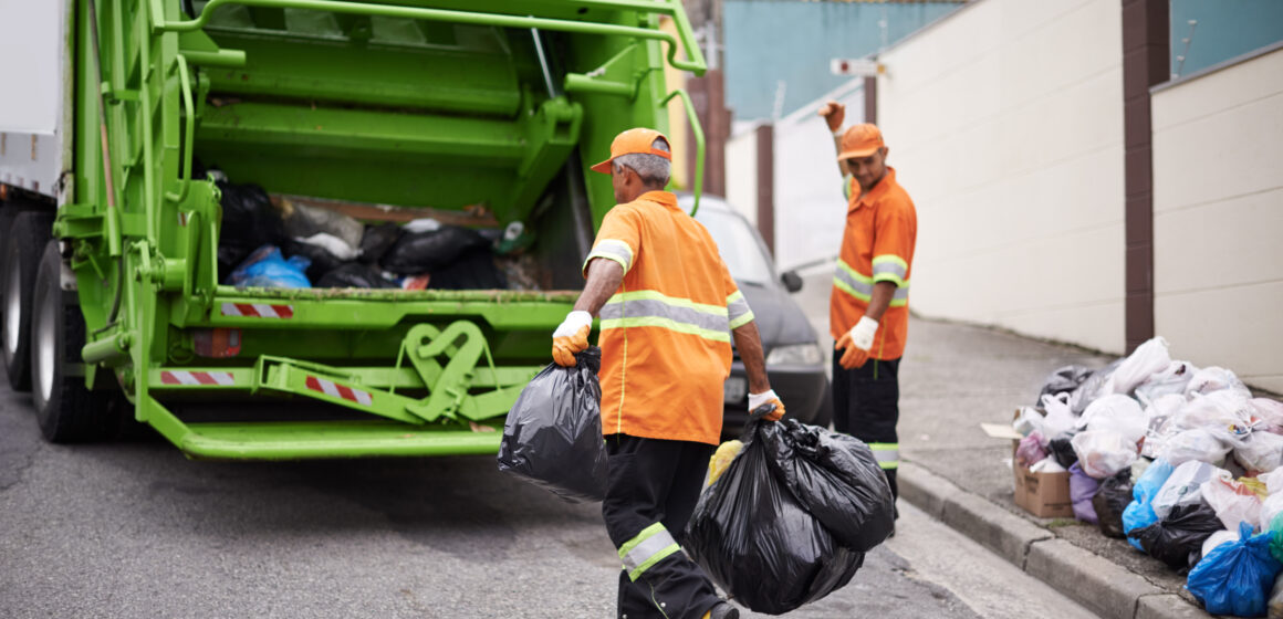 TCE suspende pregão para contratação de empresa de coleta de lixo em Laguna