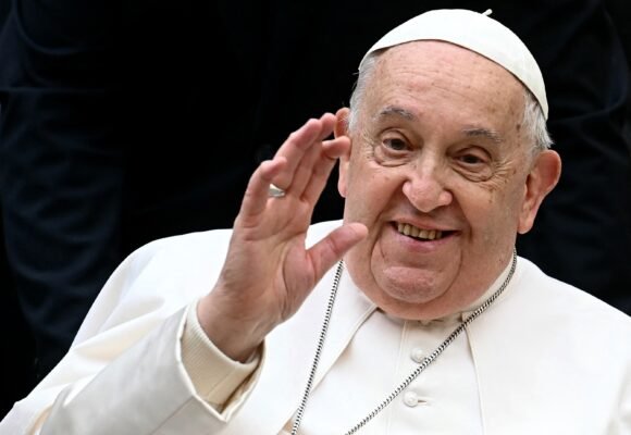 Papa Francisco envia mensagem no Dia Internacional da Mulher