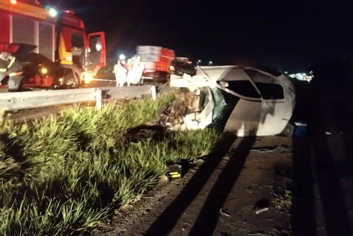 Jovem de 26 anos morre após sofrer acidente na BR-101 em Pescaria Brava