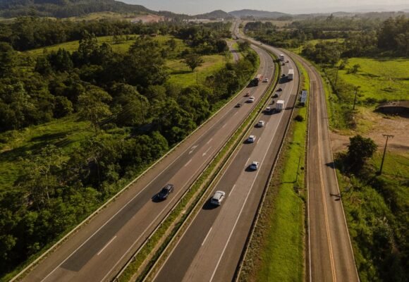 BR-101 Sul deverá ter fluxo intenso no fim de semana