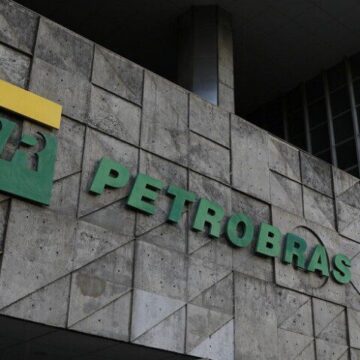 STJ mantém condenação da Petrobras por danos ambientais STJ mantém condenação da Petrobras por danos ambientais