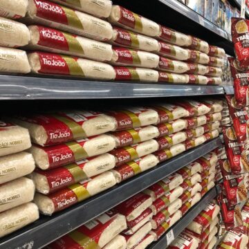 Santa Catarina zera ICMS sobre arroz, feijão e farinhas