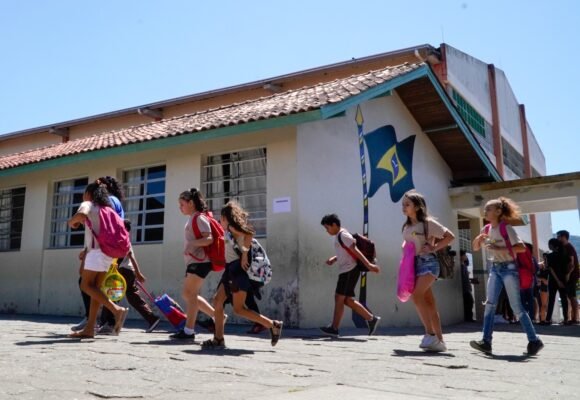 Educação de SC promove Semana Escolar de Combate à Violência contra a Mulher