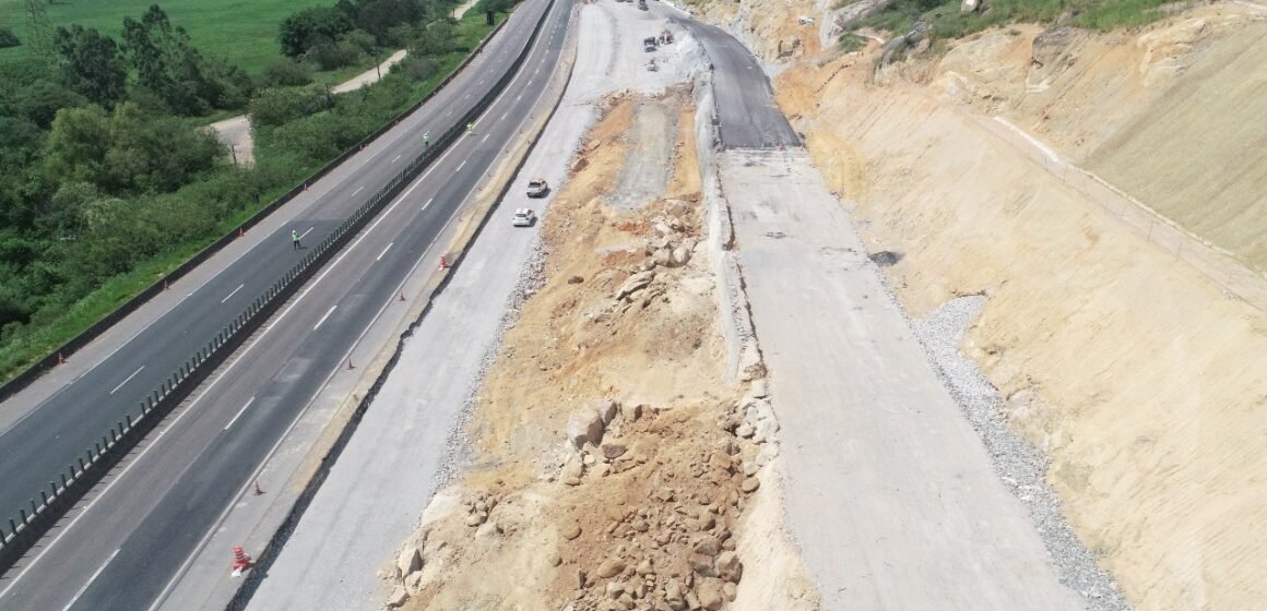 Última detonação de rochas em Capivari de Baixo, na BR-101, acontece nesta terça (11)