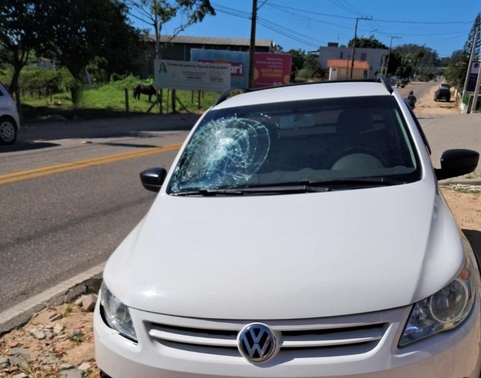 Adolescente fica ferida após acidente em Jaguaruna Adolescente fica ferida após acidente em Jaguaruna
