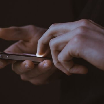 Tubarão: Homem perde R$ 75 mil após cair em golpe na internet