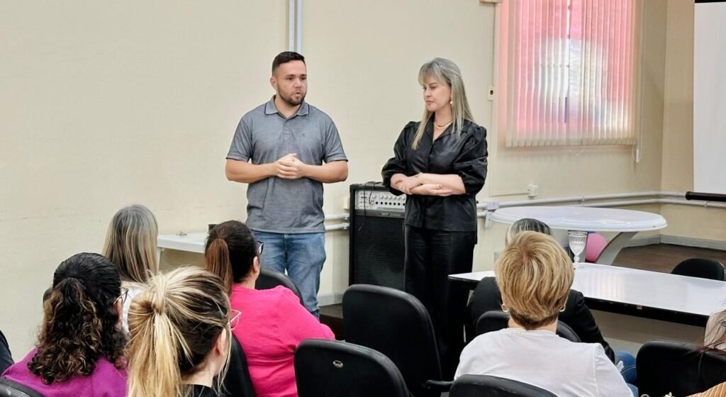 Secretário adjunto e diretor de Frotas da Assistência Social de Tubarão são apresentados