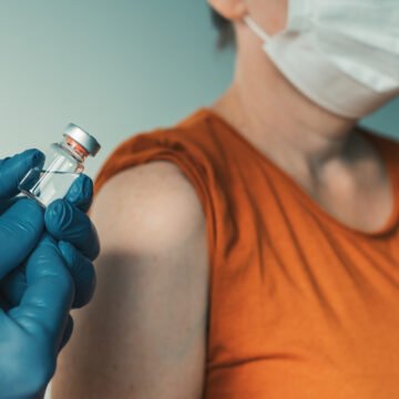Prefeitura de Tubarão amplia vacinação contra influenza para toda a população Prefeitura de Tubarão amplia vacinação contra influenza para toda a população