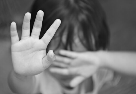 Foragido por estuprar a própria filha é preso em Imaruí