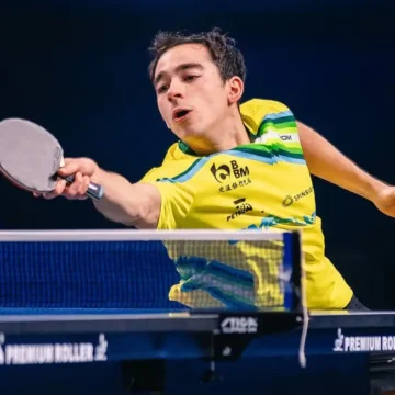 Hugo Calderano vence a Copa do Mundo de tênis de mesa e entra para a história Hugo Calderano vence a Copa do Mundo de tênis de mesa e entra para a história