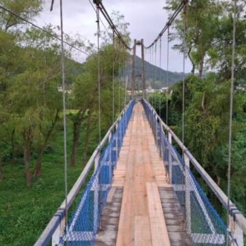 Ponte Pênsil é liberada para pedestres após reforma parcial Ponte Pênsil é liberada para pedestres após reforma parcial
