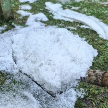VÍDEO: forte chuva de granizo atinge São Joaquim neste sábado (19)