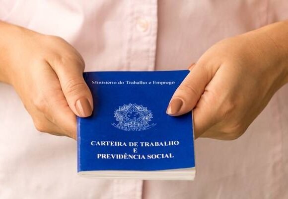 Sine promove feirão de emprego em Laguna