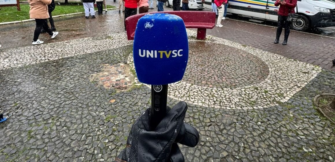 Neve chega pela primeira vez em 2025 em São Joaquim, na Serra Catarinense Neve chega pela primeira vez em 2025 em São Joaquim, na Serra Catarinense