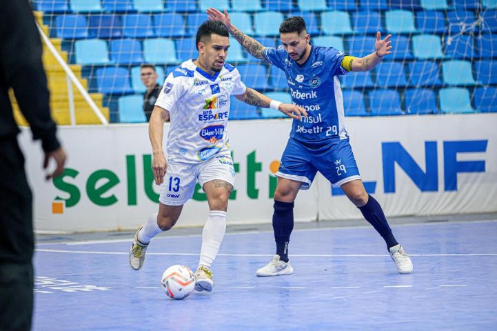 Tubarão Futsal é derrotado em casa na Liga Nacional