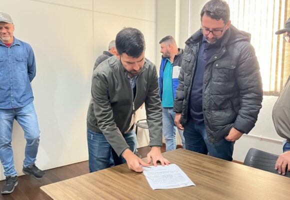 Gravatal inicia obra de pavimentação que facilitará acesso à Igreja de São Sebastião