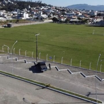 Tubarão pode ser multado em R$ 1,8 milhão por uso de área federal em CT