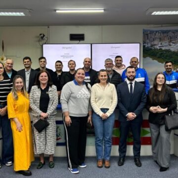 Tubarão recebe encontro sobre novo programa de fomento esportivo do Governo do Estado Tubarão recebe encontro sobre novo programa de fomento esportivo do Governo do Estado