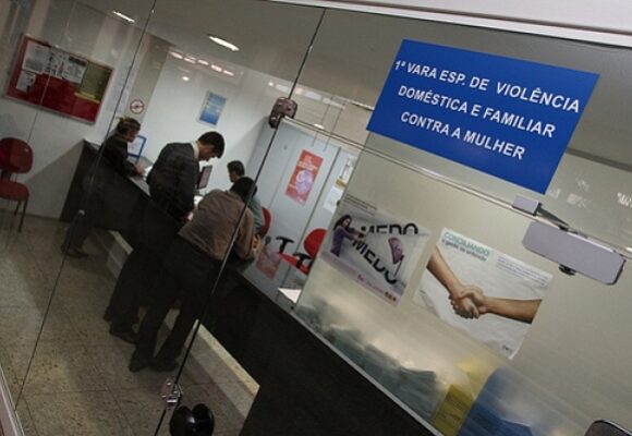 Com média de 110 sentenças ao dia, violência doméstica representa 28% do trabalho nas varas criminais no TJ