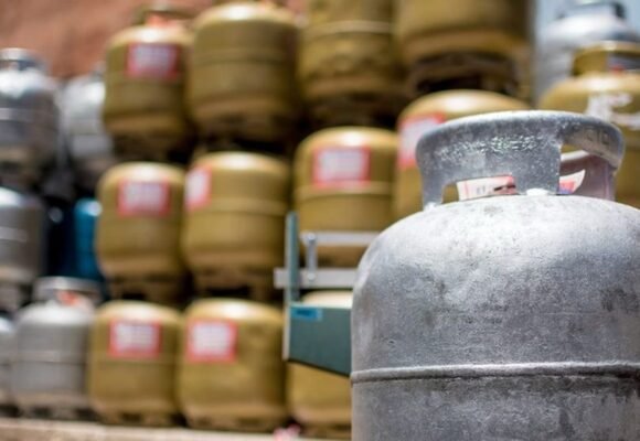 Gás gratuito: programa para baixa renda será lançado semana que vem