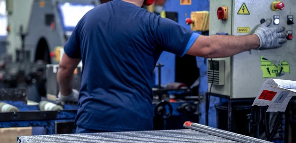 Governo de SC anuncia pacote de R$ 435 milhões para apoiar empresas afetadas pela nova tarifa dos EUA