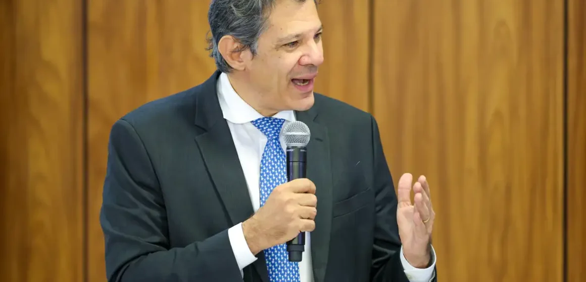 Haddad diz que reunião com secretário do Tesouro dos EUA foi cancelada após articulação da extrema direita Haddad diz que reunião com secretário do Tesouro dos EUA foi cancelada após articulação da extrema direita