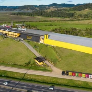 Trabalhador morre esmagado dentro de empresa em Tubarão