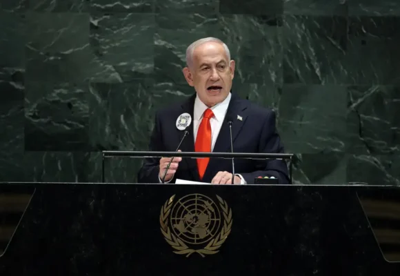 Delegações deixam cadeiras vazias durante discurso de Netanyahu na ONU