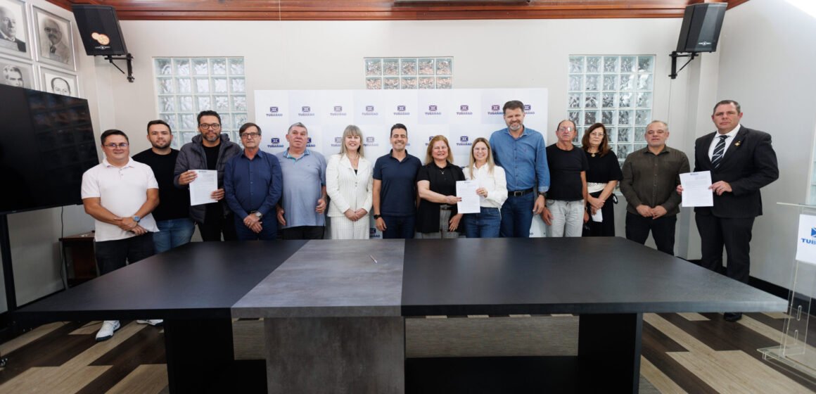 Tubarão firma termos de colaboração com entidades que atendem idosos