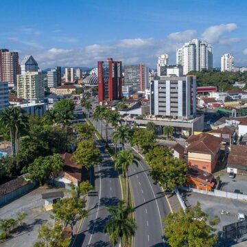 PIB de Santa Catarina cresce 4,2% no 1º semestre e supera média nacional, aponta FGV PIB de Santa Catarina cresce 4,2% no 1º semestre e supera média nacional, aponta FGV