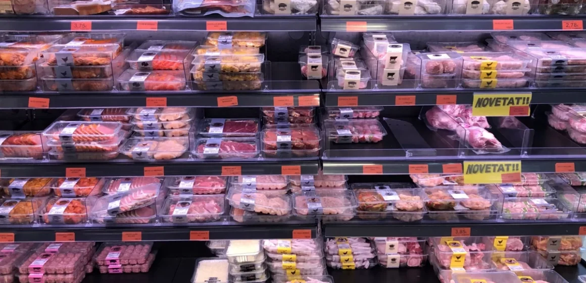 Procon Tubarão revela grandes diferenças nos preços da carne em setembro