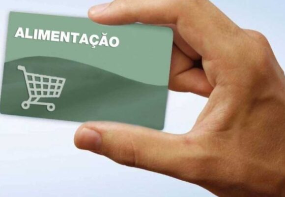 Secretaria de Fazenda de Capivari de Baixo esclarece situação do vale-alimentação