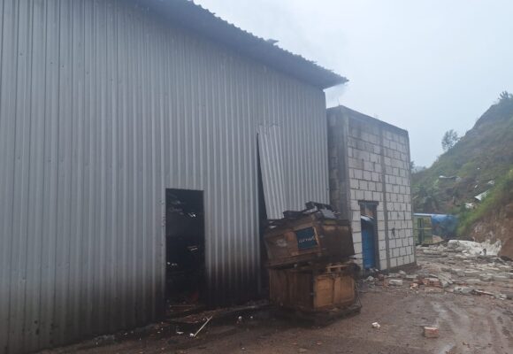 Explosão em caldeira deixa três funcionários feridos em Braço do Norte