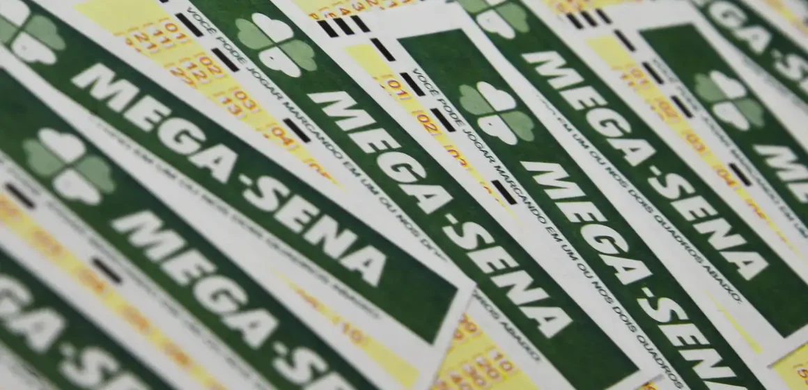 Mega-Sena acumula e prêmio principal chega a R$ 34 milhões Mega-Sena acumula e prêmio principal chega a R$ 34 milhões