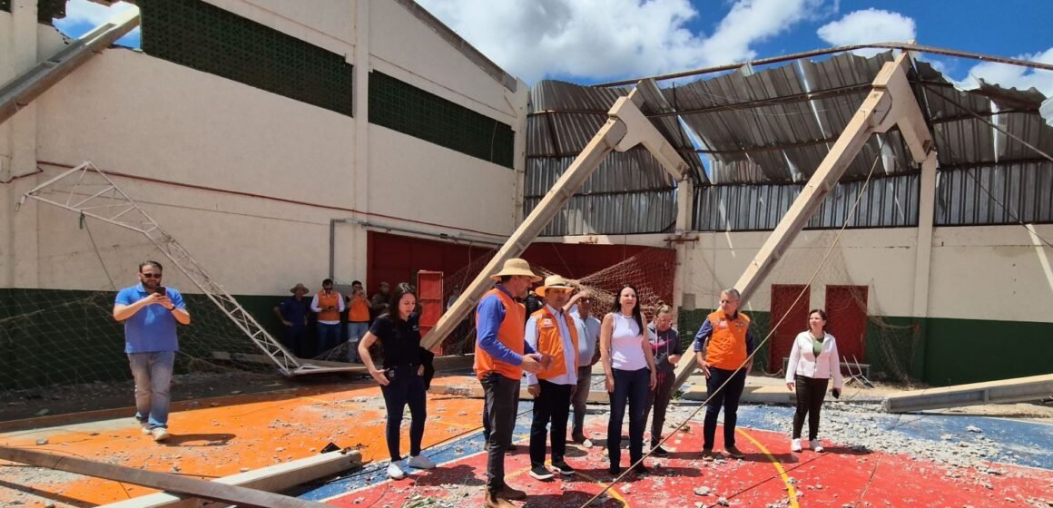 SC deve construir bunkers contra tempestades em escolas estaduais SC deve construir bunkers contra tempestades em escolas estaduais