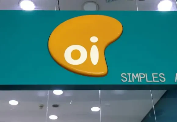 Falência da Oi: entenda como ficam clientes, tráfego aéreo e outros serviços essenciais