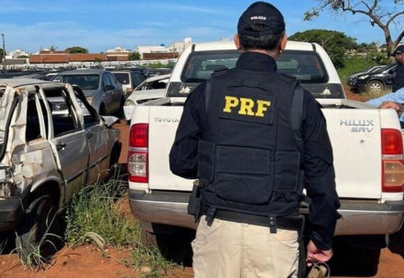 PRF realiza leilão de 651 veículos retidos ou abandonados em Santa Catarina