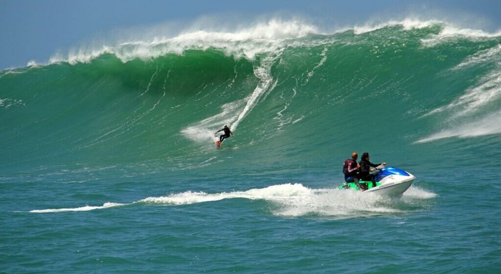 Laguna integra a nova Rota do Big Surf, instituída por lei estadual