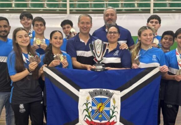 Karatê de Tubarão é vice-campeão geral masculino na Olesc
