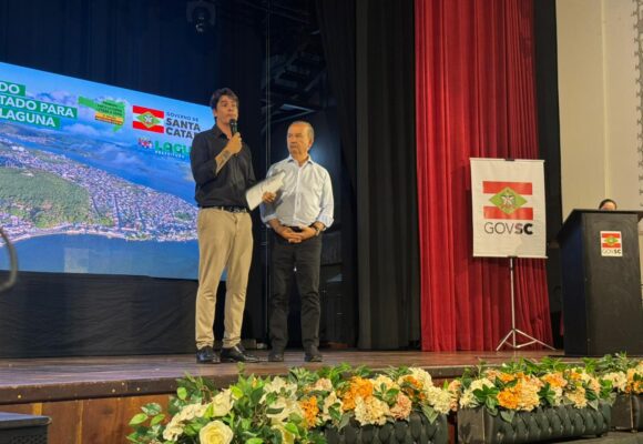 Laguna recebe R$ 33,4 milhões em investimentos para educação, infraestrutura e Defesa Civil