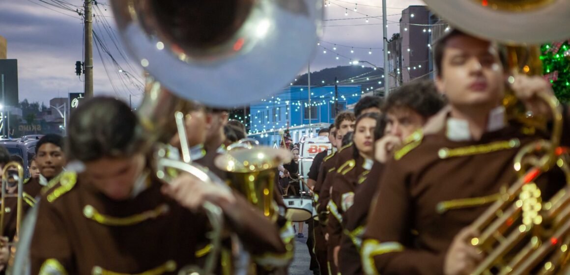 Banda Marcial do Colégio Dehon se apresenta neste domingo em Oficinas Banda Marcial do Colégio Dehon se apresenta neste domingo em Oficinas