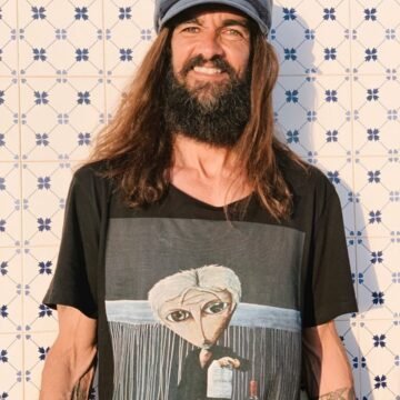 De volta ao palco que é casa: Armandinho abre o ano da Hangar 737