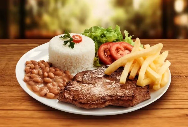 Quanto custou o prato feito em 2025 e o que deve pesar no bolso em 2026