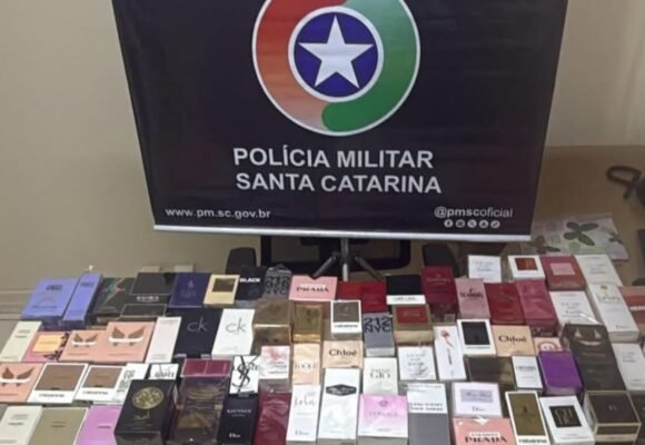 Ação conjunta prende casal suspeito de furtos e recupera perfumes em Garopaba