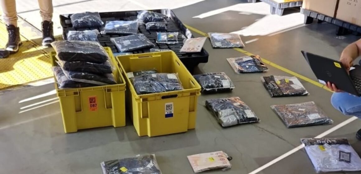 Operação Tecelão: Polícia Civil desarticula esquema interestadual de falsificação de roupas Operação Tecelão: Polícia Civil desarticula esquema interestadual de falsificação de roupas