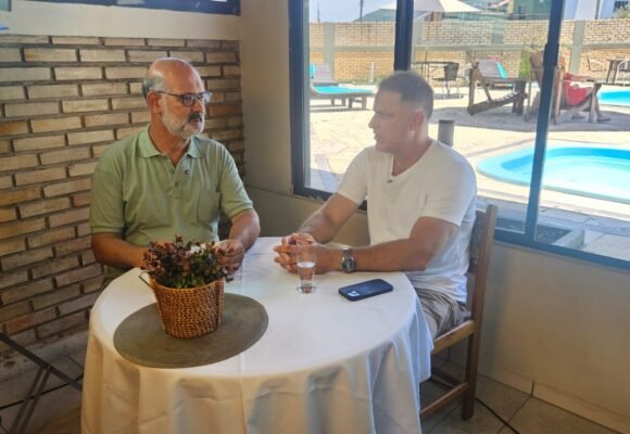 Michell Peninha faz balanço do primeiro ano de gestão em Imbituba no Estúdio de Verão