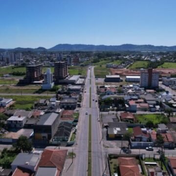 Tubarão abre licitação para obra de iluminação na Avenida Pedro Zapelini