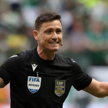 CBF anuncia programa de profissionalização com árbitros contratados em 2026